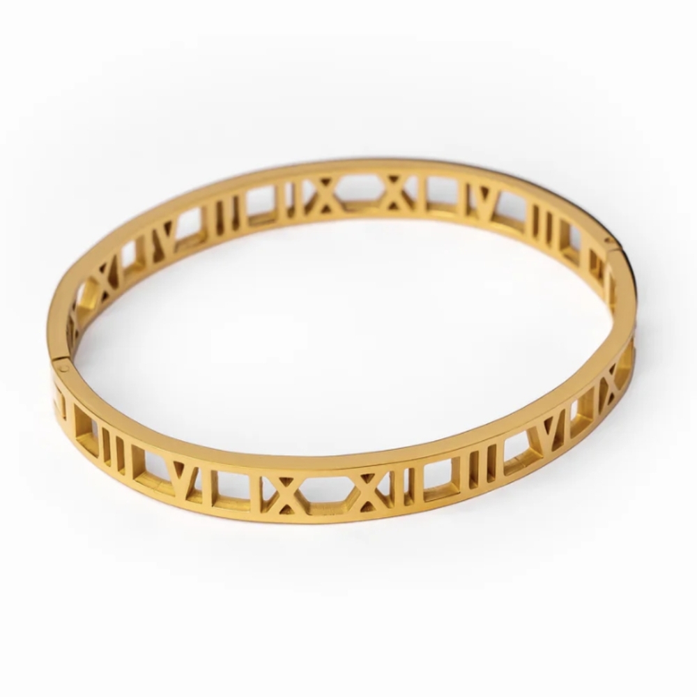 🪙 Gold Roman Numeral Bangle